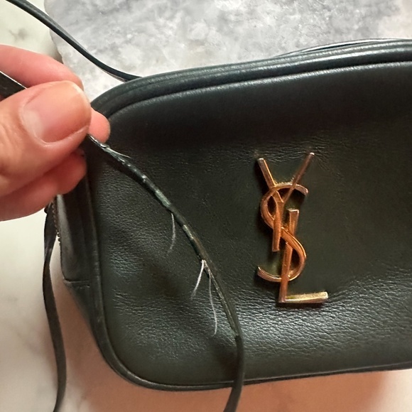 Authentic Saint Laurent Classic Monogram Blogger Crossbody Bag Leather Small - Picture 3 of 4